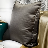 Светло -коричневая подушка текстуры