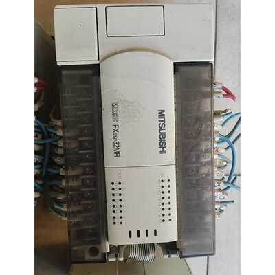 议价三菱plc拆机两台FX2N32MR001成色如图拆维修