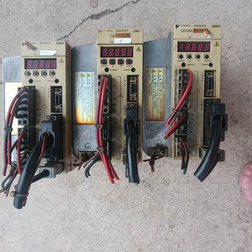 议价Yaskawa Servo Driver Sgdm-10Ada 200V 1Kw适用