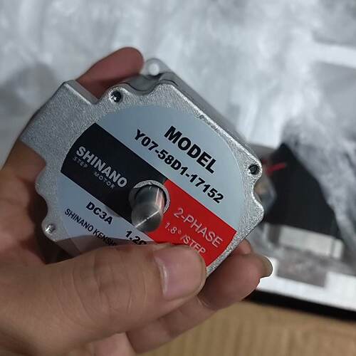 议价Br New Stepper Motor Stepper Motor Yo7-58D1-17152适用