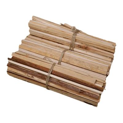 杉木柴杉树边角料生火木柴乔迁柴