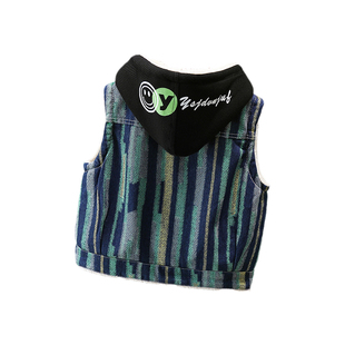 男童牛仔马甲秋冬装2025新款宝宝羊羔绒连帽坎肩加绒加厚背心外穿