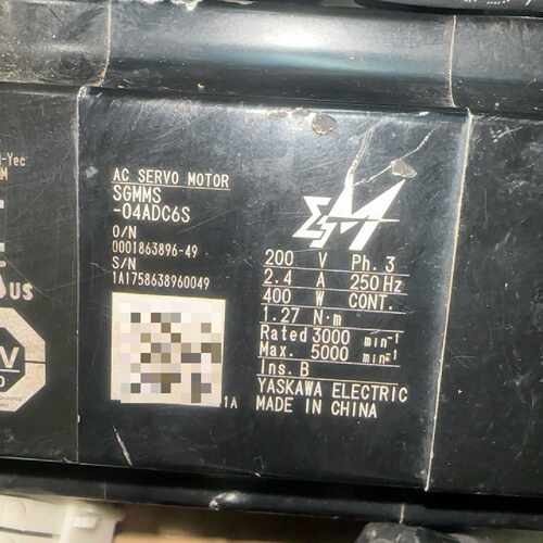 溢价-安川伺服电机SGMMS-04ADC6S，200V三相，400