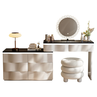 2025新款实木梳妆台现代卧室简约化妆桌斗柜一体小型收纳柜化妆镜