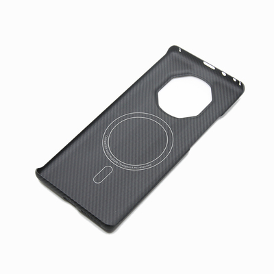 华为Mate40RS磁吸碳纤维商务壳