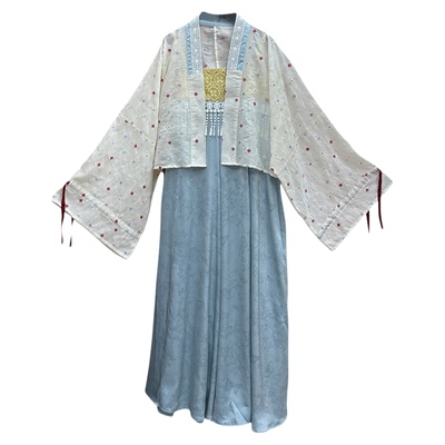 十里七巷蔚蓝小岛汉元素吊带套装