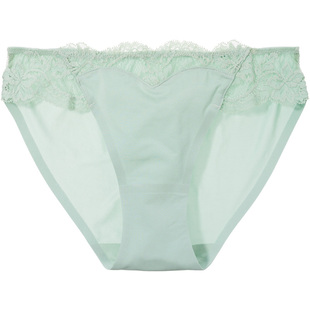 PEACH JOHN/蜜桃派心动深谷蕾丝拼接亲肤透气内裤舒爽女三角裤