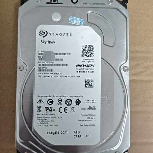 希捷4TB监控硬盘，型号ST4000VX005，SkyHaw