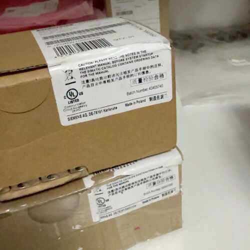 【议价】6GK1901-110-2AE0开一盒，仅开封一盒