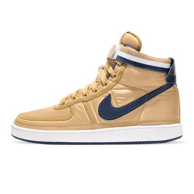 NIKE耐克小麦色高帮板鞋