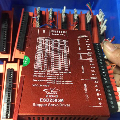 询价-研控57闭环步进电机，ESD2505M，SSD2505M，电