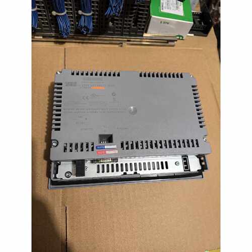 议价6AV66470AC113XA0触摸屏适用