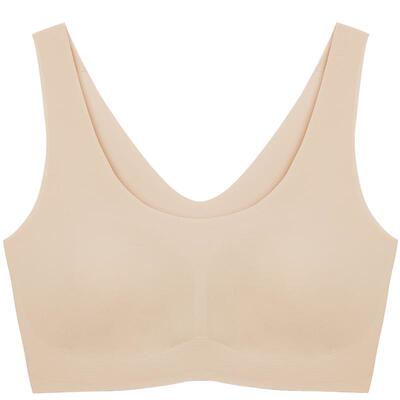 虞书欣吊带背心ubras文胸