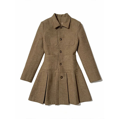 高智感穿搭感小香风漂亮独特收腰棕色百褶毛呢连衣裙子女初春