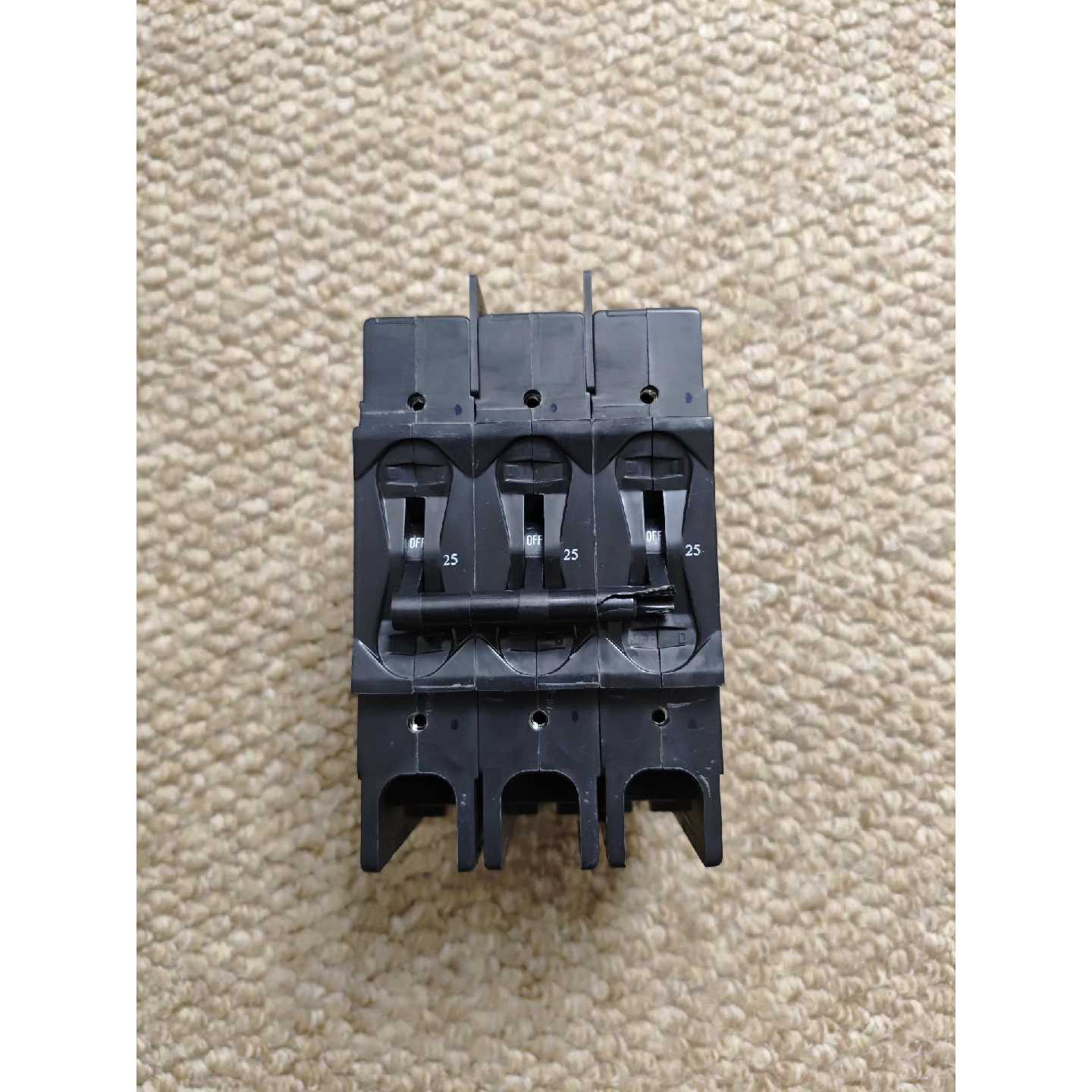 议价可维修AIRPAX断路器66U178421325A全新原