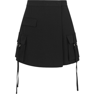 衣香丽影黑色工装短裤女2026春装新款设计感不对称裙裤150116701