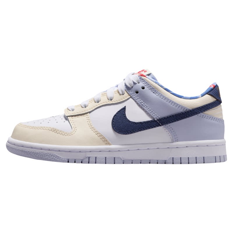 NIKEDUNKLOW女子低帮板鞋