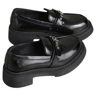 星期六粗跟增高黛西亚25秋新款经典厚底耐穿瘦脚乐福鞋SSC3111B24