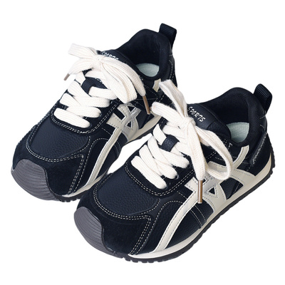 真皮黑色男童运动鞋女儿童板鞋