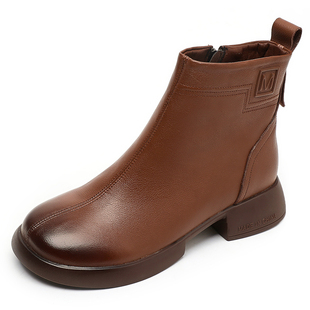 真皮短靴女新款冬季加绒软底妈妈棉鞋防滑全牛皮靴子羊毛大码女靴