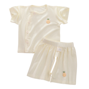 婴儿衣服夏季薄款上衣冰丝莫代尔男女宝宝0一6月夏装短袖短裤套装