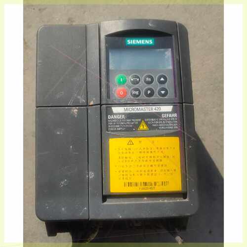 议价西门子变频器6SE6420-2UD24-0BA1成色如图，4