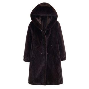 高贵皮草中老年女冬装福太太貂绒皮毛一体大衣200斤妈妈加肥大码