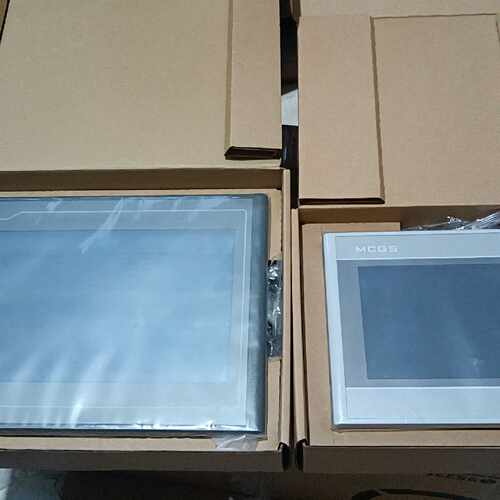 咨询后拍全新昆仑通态触摸屏MCGS TPC1031Nt，10寸，TP
