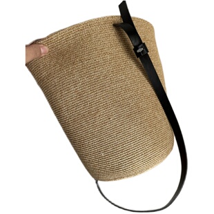 草编包夏季小众设计师款水桶包斜背单肩手提INS 沙滩包女士复古