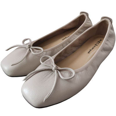 图巴客软底蝴蝶结平底单鞋新款杏色方头浅口奶奶鞋米白芭蕾鞋女