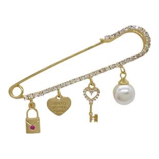 简约轻奢 高级感珍珠胸针别针 固定衣服小众设计钥匙锁吊坠胸花潮