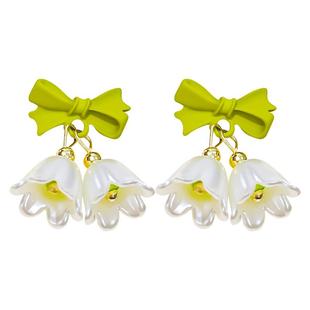 清新养眼铃兰花耳坠绿色蝴蝶结小耳钉女2024年新款仙气高级感耳饰