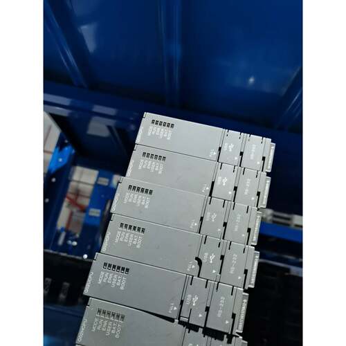 Q02HCPU CPU模块，，件，成色轻微使议价