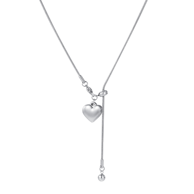 银色爱心吊坠项链女高级感配饰夏