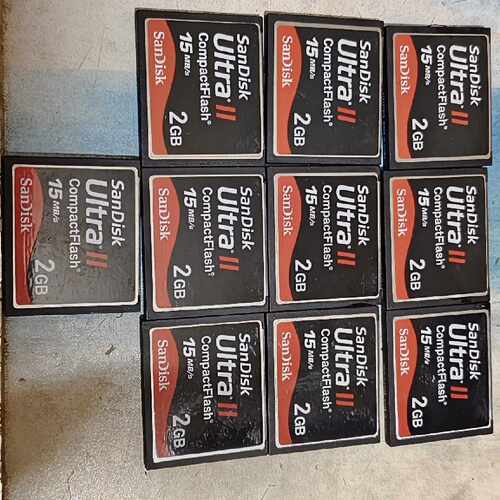 【议价-可维修】SanDisk CF 2G内存卡，有10个，细节，物 /均有货