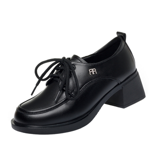 意尔康2026春季新款女单鞋正品真皮女鞋时尚休闲妈妈鞋粗跟牛皮鞋