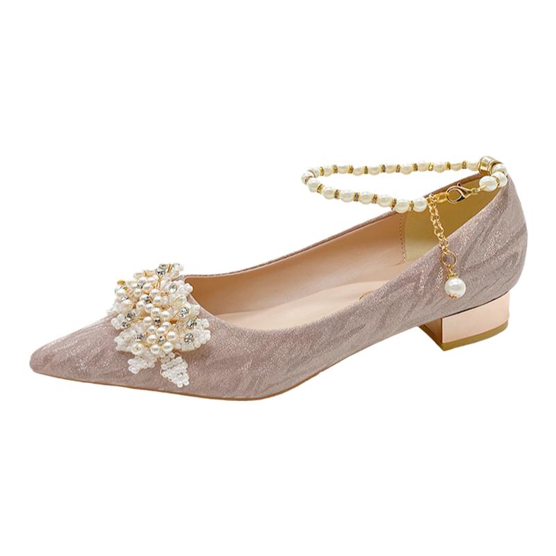 法式水晶婚鞋2025秀禾主婚纱两穿新娘鞋日常配裙子气质高跟伴娘鞋