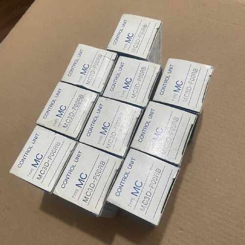询原装正品MC3D-P00RB MC3D-P 和泉全面照光按钮
