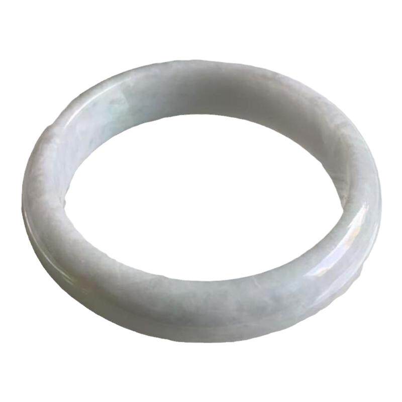 缅甸翡翠手镯乳白色浅绿底59mm