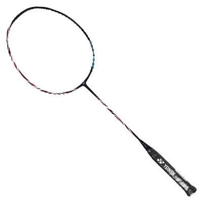 尤尼克斯天斧100zz进攻拍