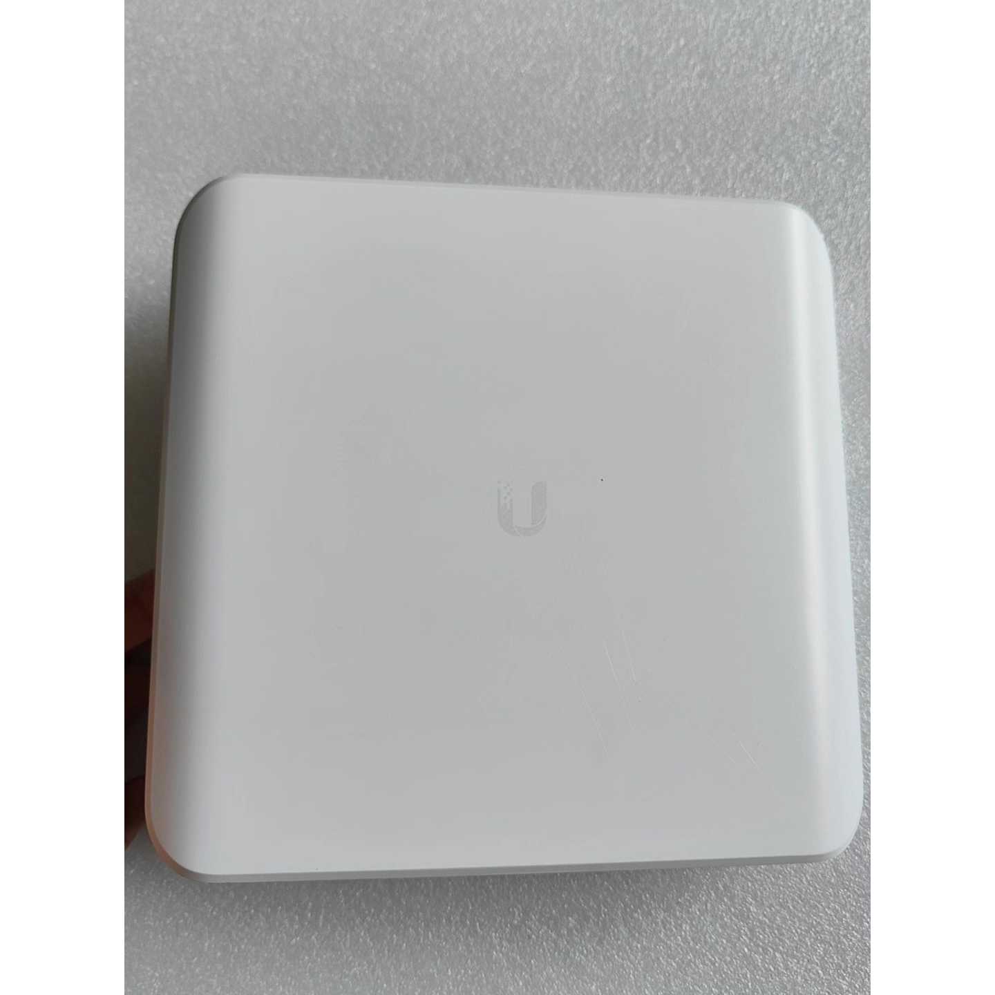 议价-UBNT优倍快USWLite16POE16口千兆交换