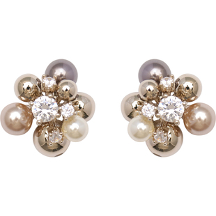 方糖家 温柔高级感珍珠烟花耳钉轻奢小众适合冬天的耳环2025新款