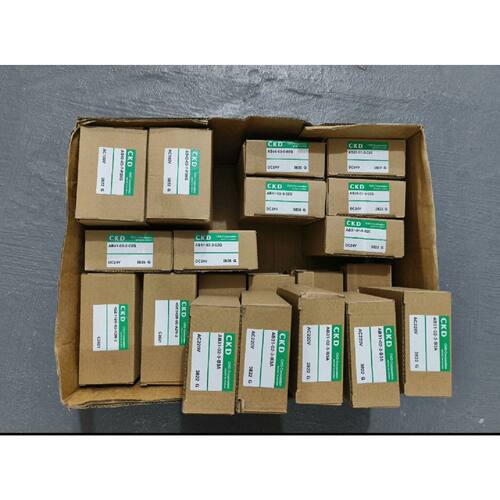 一  原装电磁阀 ADK11-20A-25A-02G-DC24V ADK11-15A-02G-DC24V