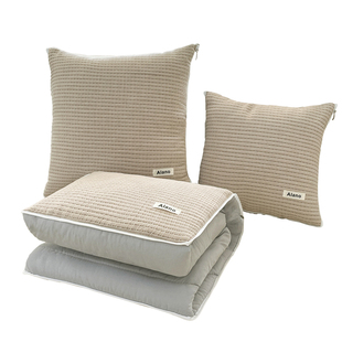 2026新款简约条纹汽车抱枕被子两用办公室午睡毯二合一折叠空调被