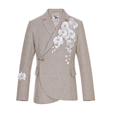 新中式立体蝴蝶兰刺绣国风西装