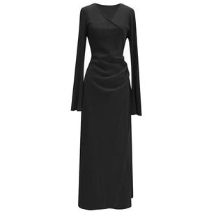 步步生莲鱼尾连衣裙女内搭秋冬季黑色长款裙子针织新款v领小个子