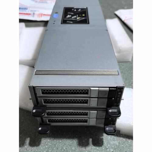 11103191  NETAPP FAS9000 32GB
