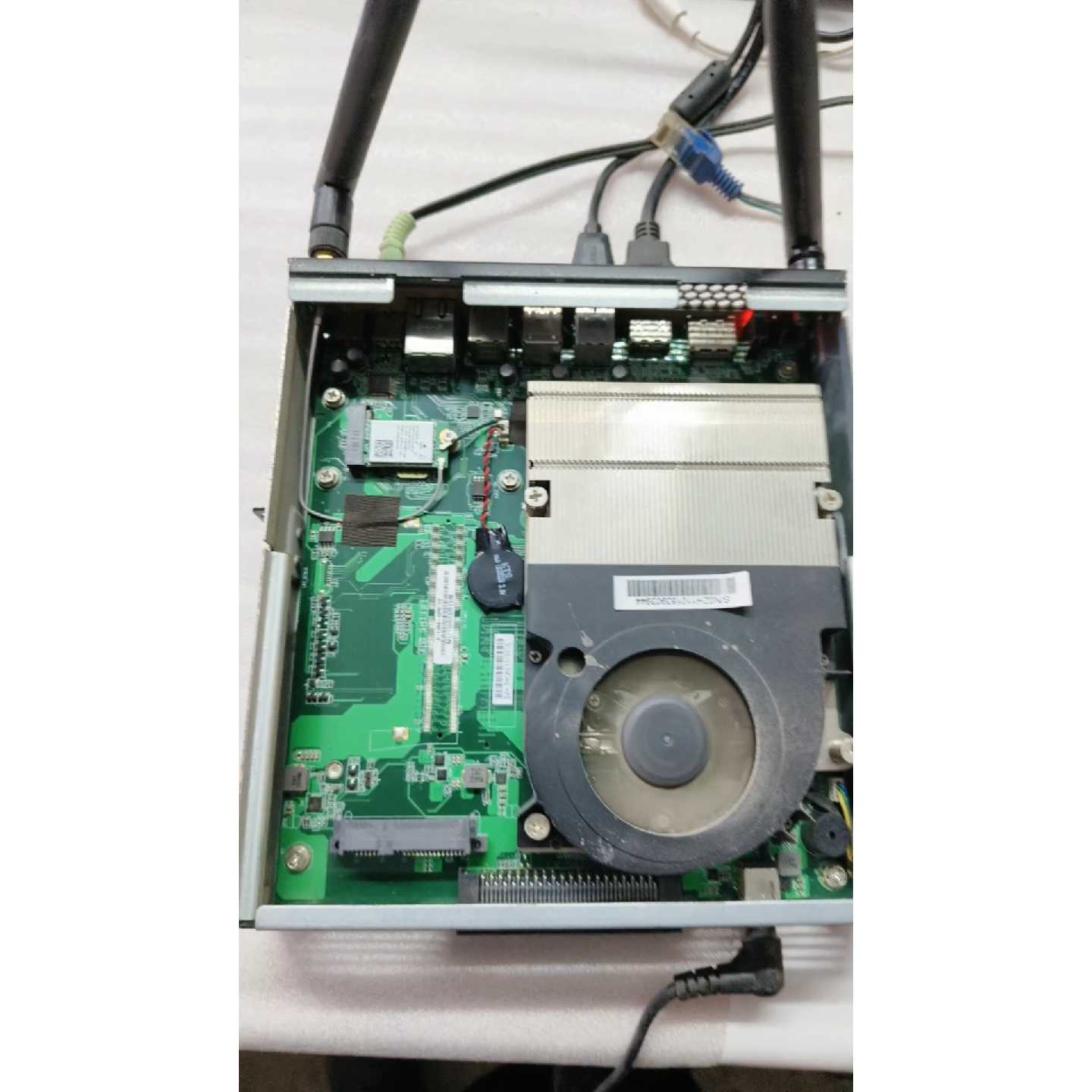 【议价-可维修】 HiteVision H1411P台式机准系统主机 主板带C /