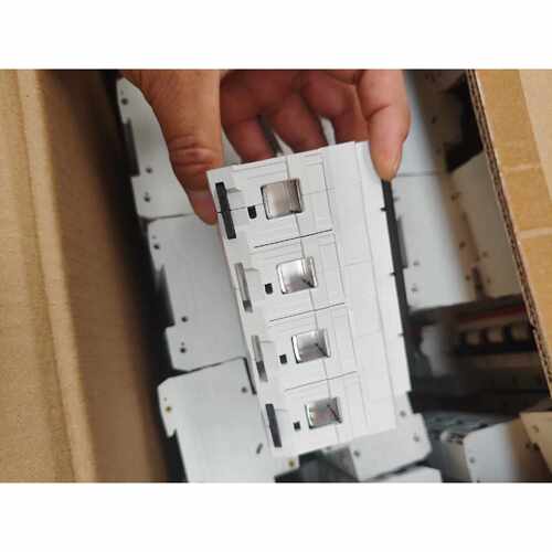 ABBSH804C100A空气开关4p100A空开断路器