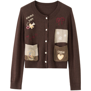 【绵羊毛】BANANA BABY2025年冬季新款复古氛围感开衫女刺绣毛衣